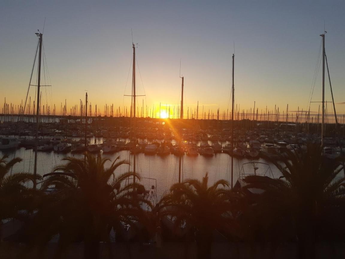 Apartamento T2 Sur Le Port Avec Parking Gruissan Exterior foto