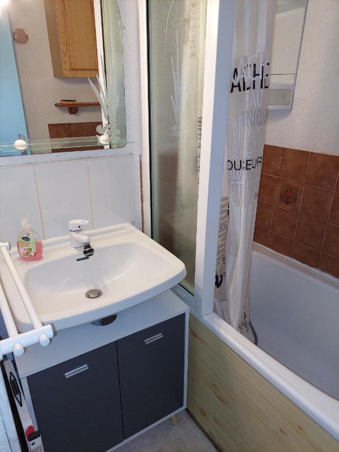Apartamento T2 Sur Le Port Avec Parking Gruissan Exterior foto