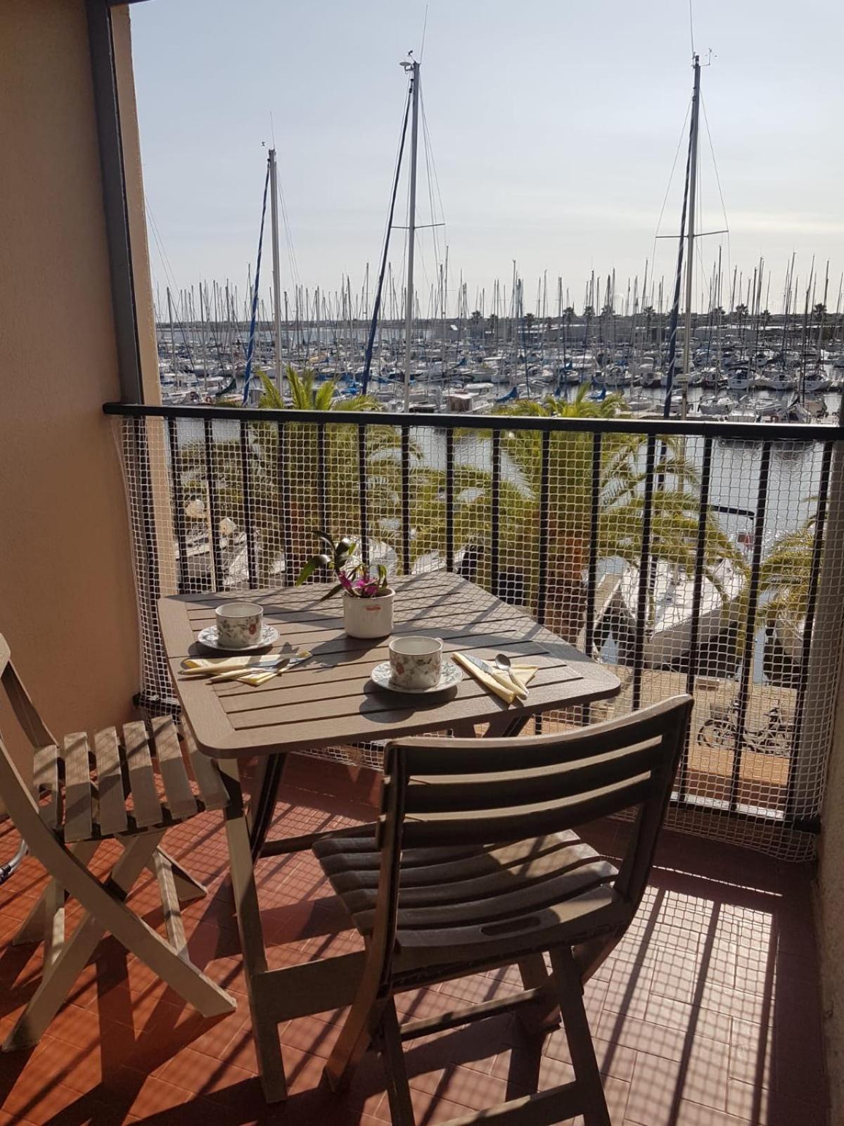 Apartamento T2 Sur Le Port Avec Parking Gruissan Exterior foto