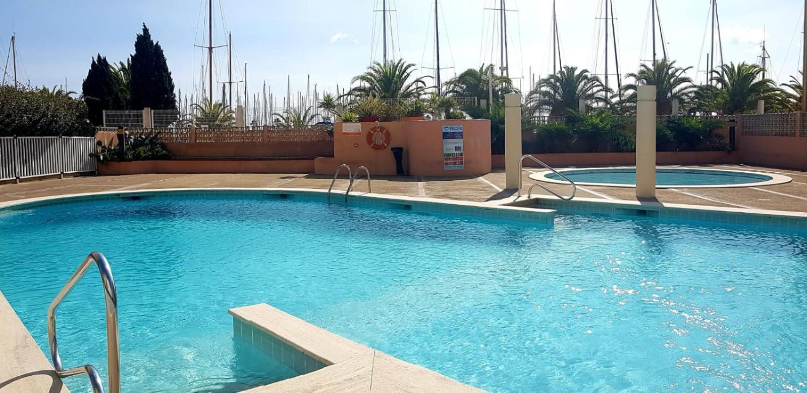 Apartamento T2 Sur Le Port Avec Parking Gruissan Exterior foto