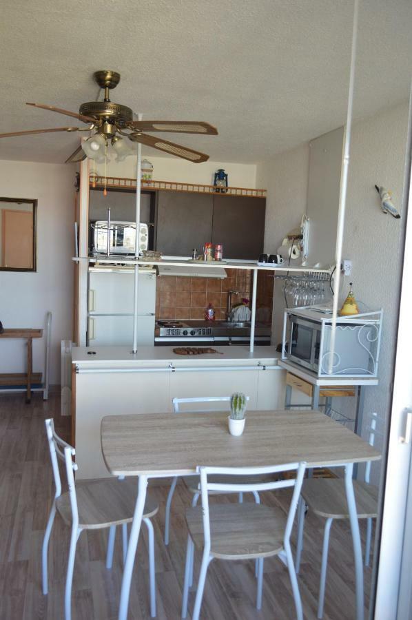 Apartamento T2 Sur Le Port Avec Parking Gruissan Exterior foto