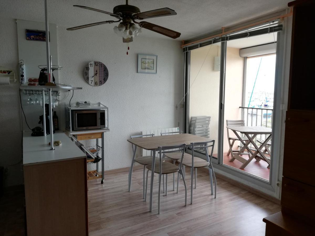 Apartamento T2 Sur Le Port Avec Parking Gruissan Exterior foto